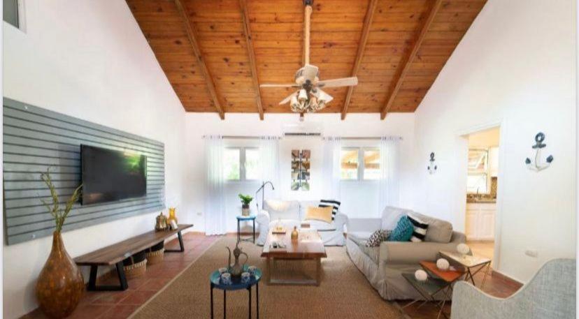 Lux Villa Casa De Campo 拉罗马纳 外观 照片